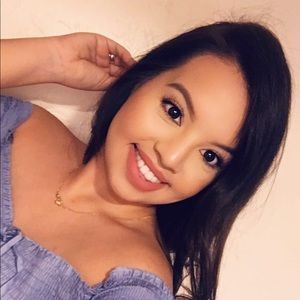 Meet your Posher, Karla